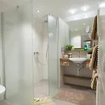Helmerhof Hotel 3*