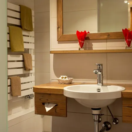 Отель Helmerhof 3*